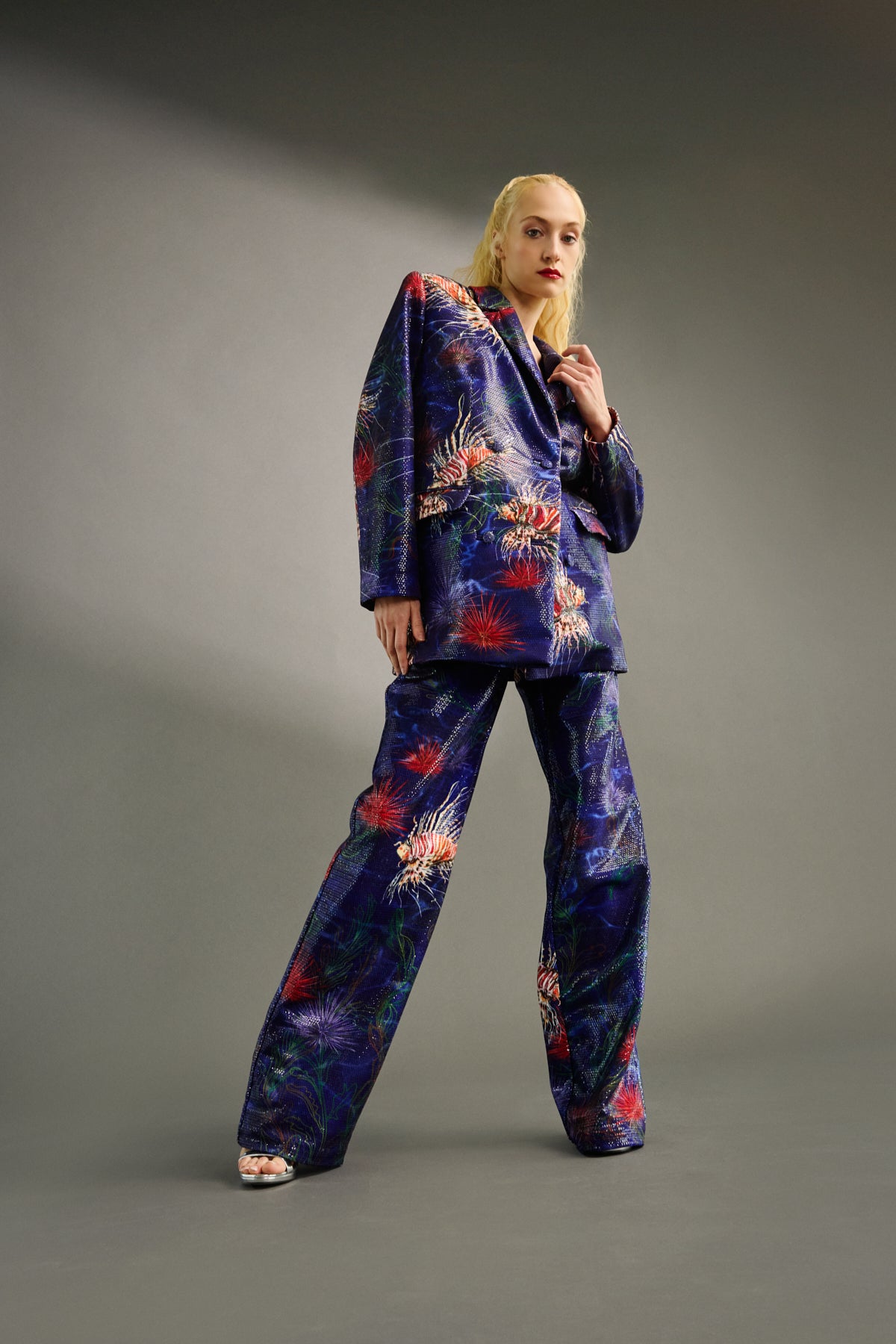 SS25- PREORDER  OUR SEQUINS DRAGONFISH PRINT SUIT